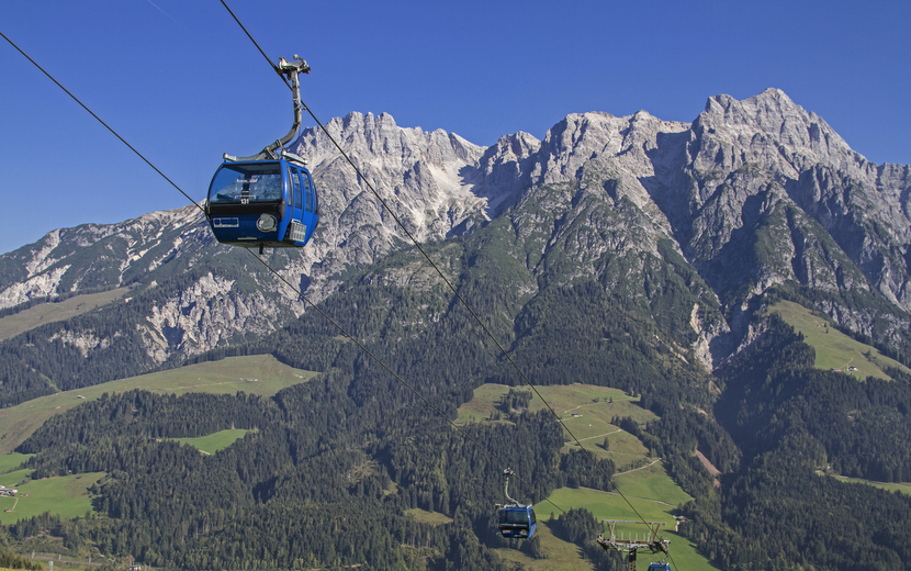 Gondel der Asitzbahn in Leogang, Loferer Steinberge