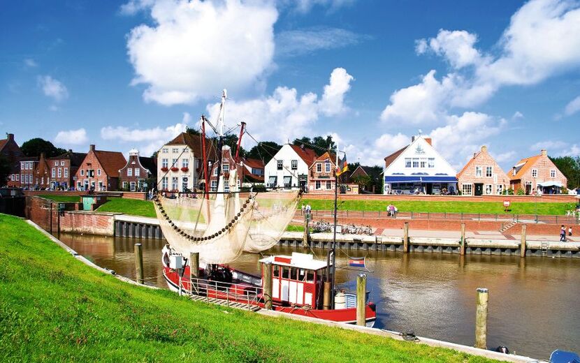 Greetsieler Hafen
