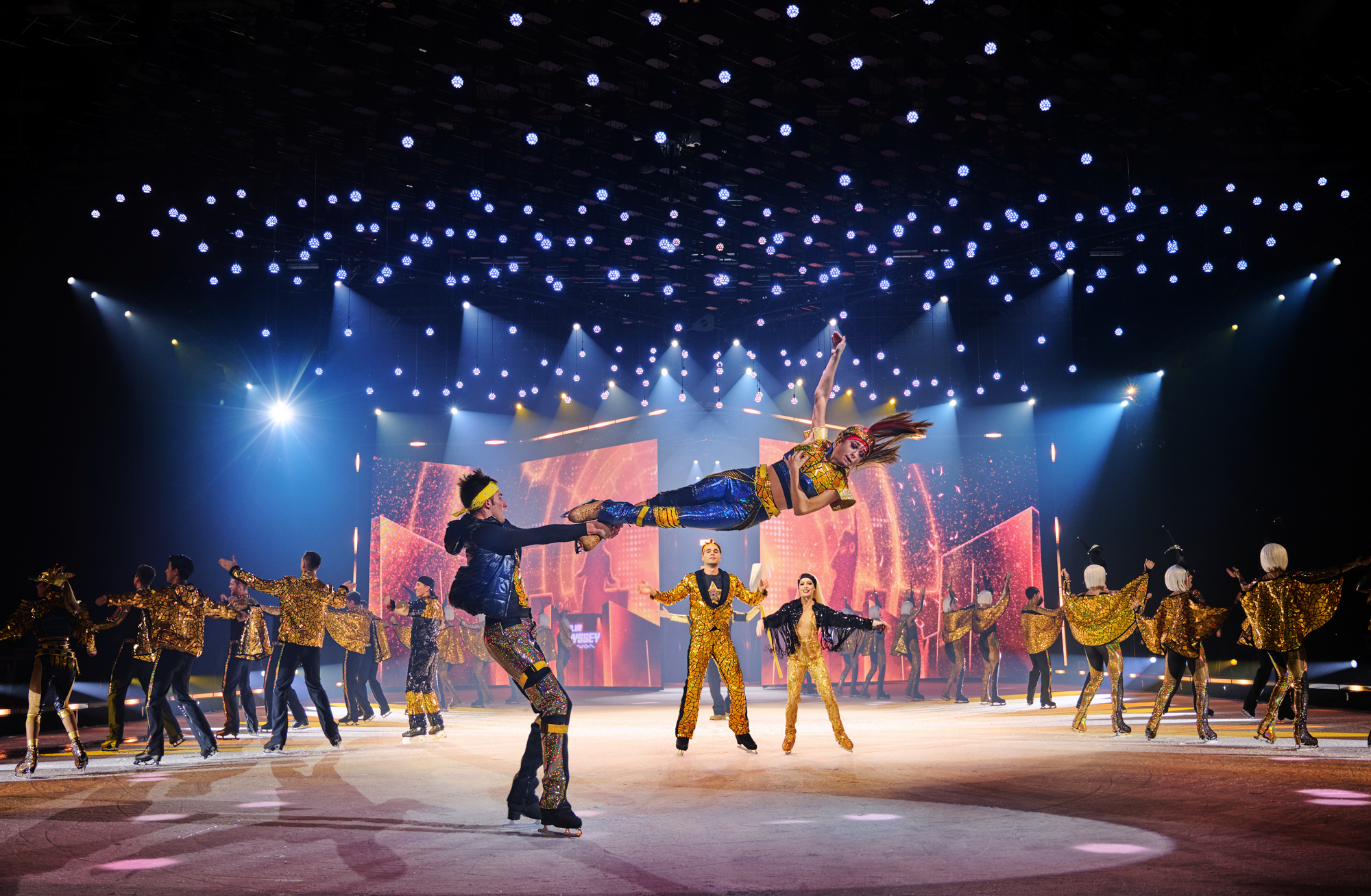 HOLIDAY ON ICE