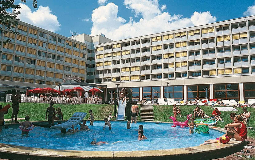 Hotel Club Tihany, Außenansicht