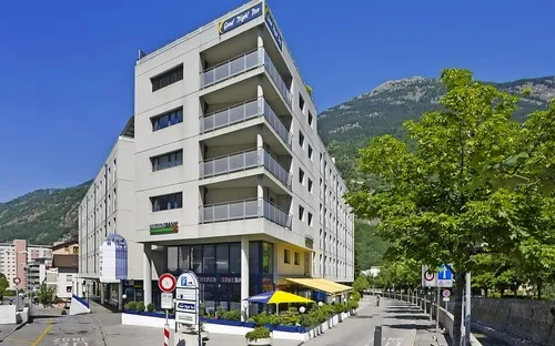 Hotel Good Night Inn, Außenansicht