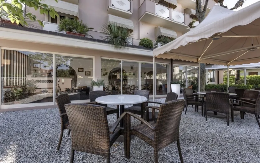 Hotel Azzurra, Hotelterrasse