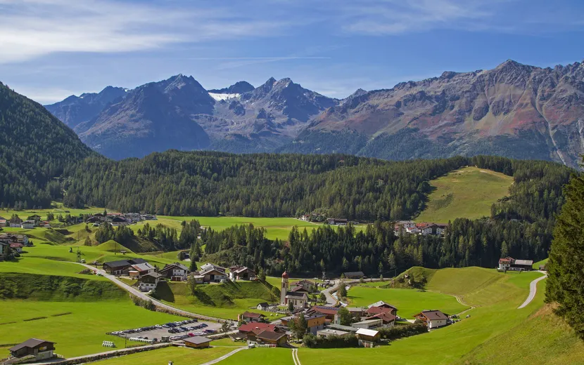 Blick auf Niederthai im Ötztal