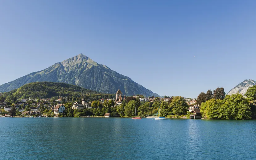 Spiez in den Schweizer Alpen