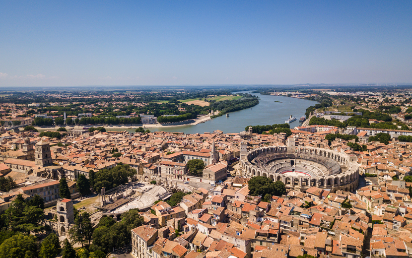 Arles