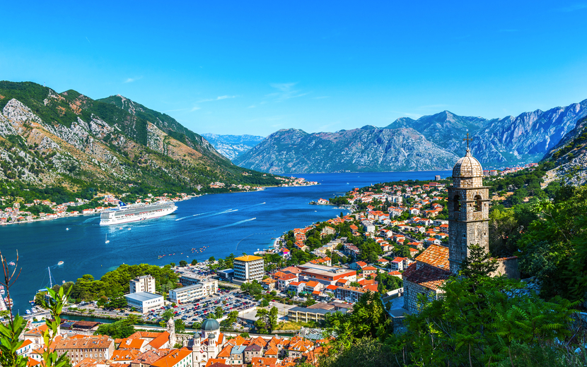 Kotor in der Bucht von Kotor, Montenegro