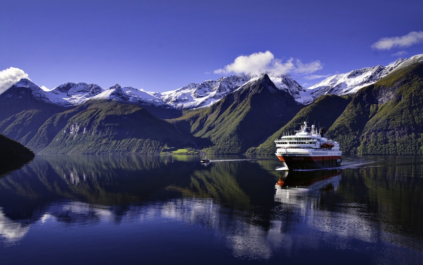 Hurtigruten