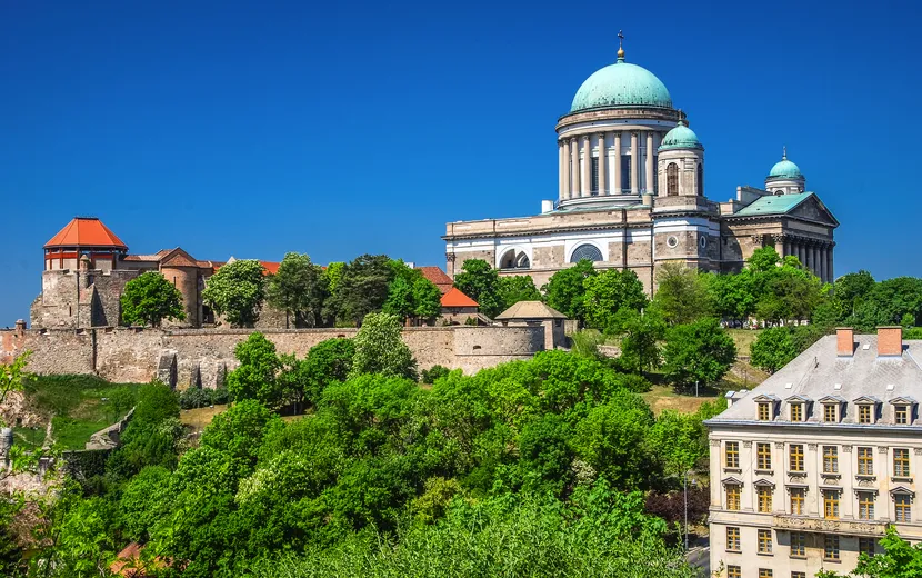 Esztergom, Basilika