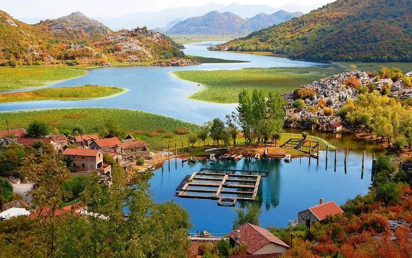 Karu? am Skadar See