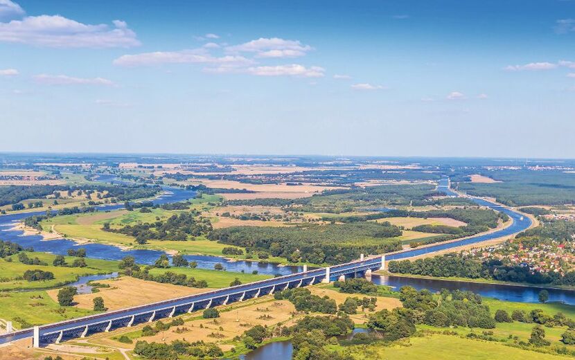 Luftbild des Wasserstraßenkreuz