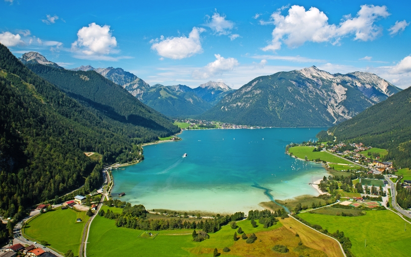 Achensee, Vogelperspektive / Luftbild vom Achensee in Tirol (Österreich)