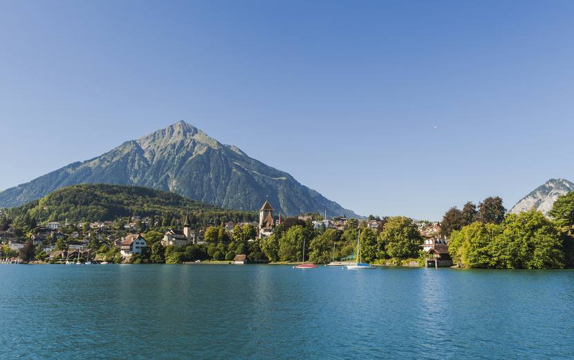 Spiez in den Schweizer Alpen