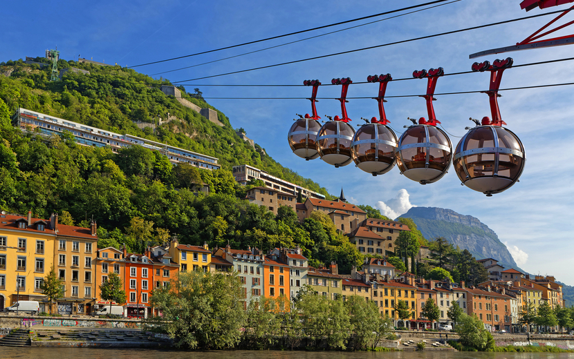 die 1934 eingeweihte Seilbahn La Bastille in Grenoble