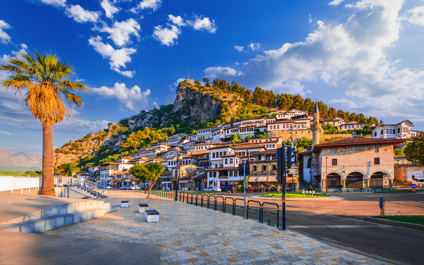 Berat - Albaniens Stadt der tausend Fenster