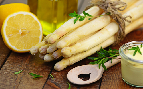 weißer Spargel