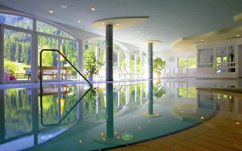 Schwimmbad