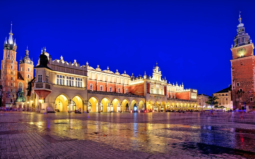 Krakau, Tuchhalle